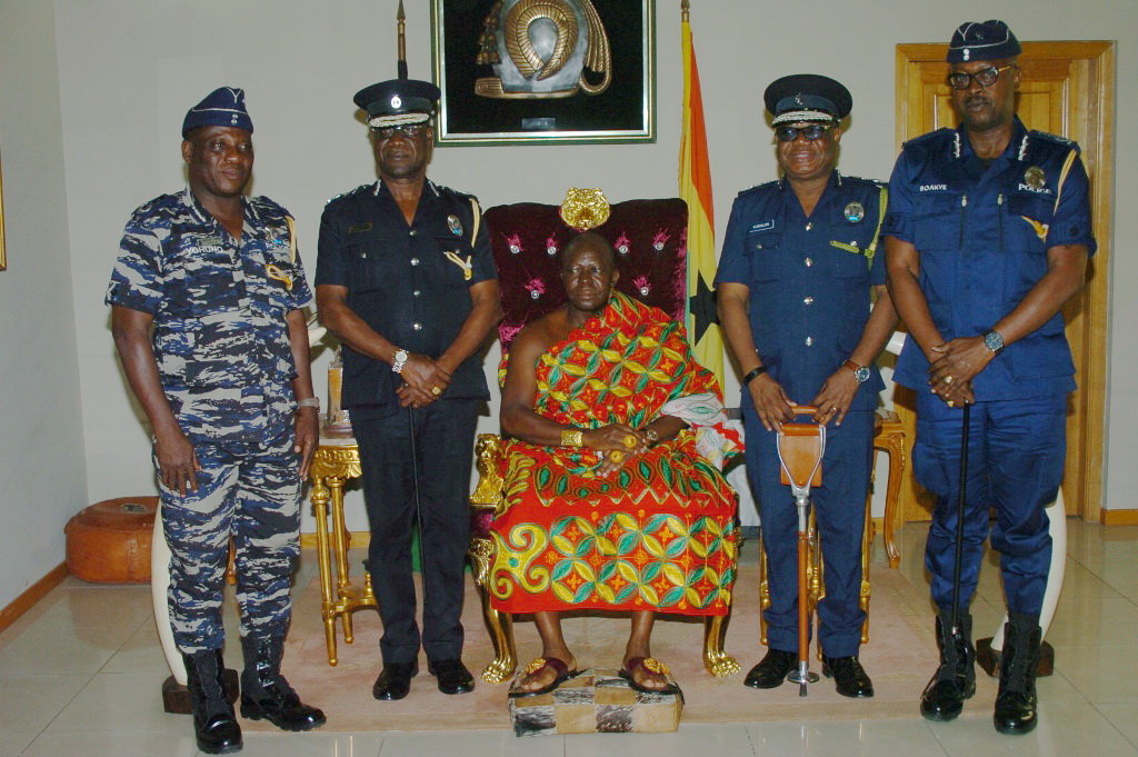 The Asantehene, Otumfuo Osei Tutu II, with IGP John Kudalor (2nd right), COP Frank Adu-Poku (2nd left), COP Christian Tetteh Yohuno (left) and COP Nathan Kofi Boakye (right), the Ashanti Regional Police Commander The Asantehene, Otumfuo Osei Tutu II, with IGP John Kudalor (2nd right), COP Frank Adu-Poku (2nd left), COP Christian Tetteh Yohuno (left) and COP Nathan Kofi Boakye (right), the Ashanti Regional Police Commander