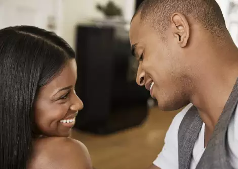 Sweet talking is the act of honestly and politely sharing your feelings and observations about a woman who you respect and admire. Sweet talking is the act of honestly and politely sharing your feelings and observations about a woman who you respect and admire.