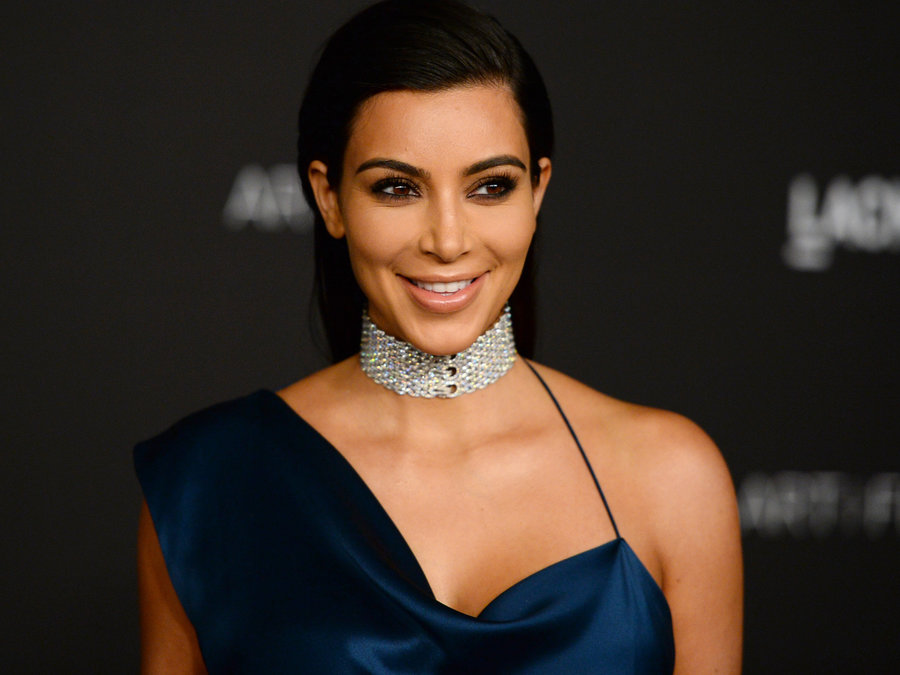 Kardashian drops robbery lawsuit