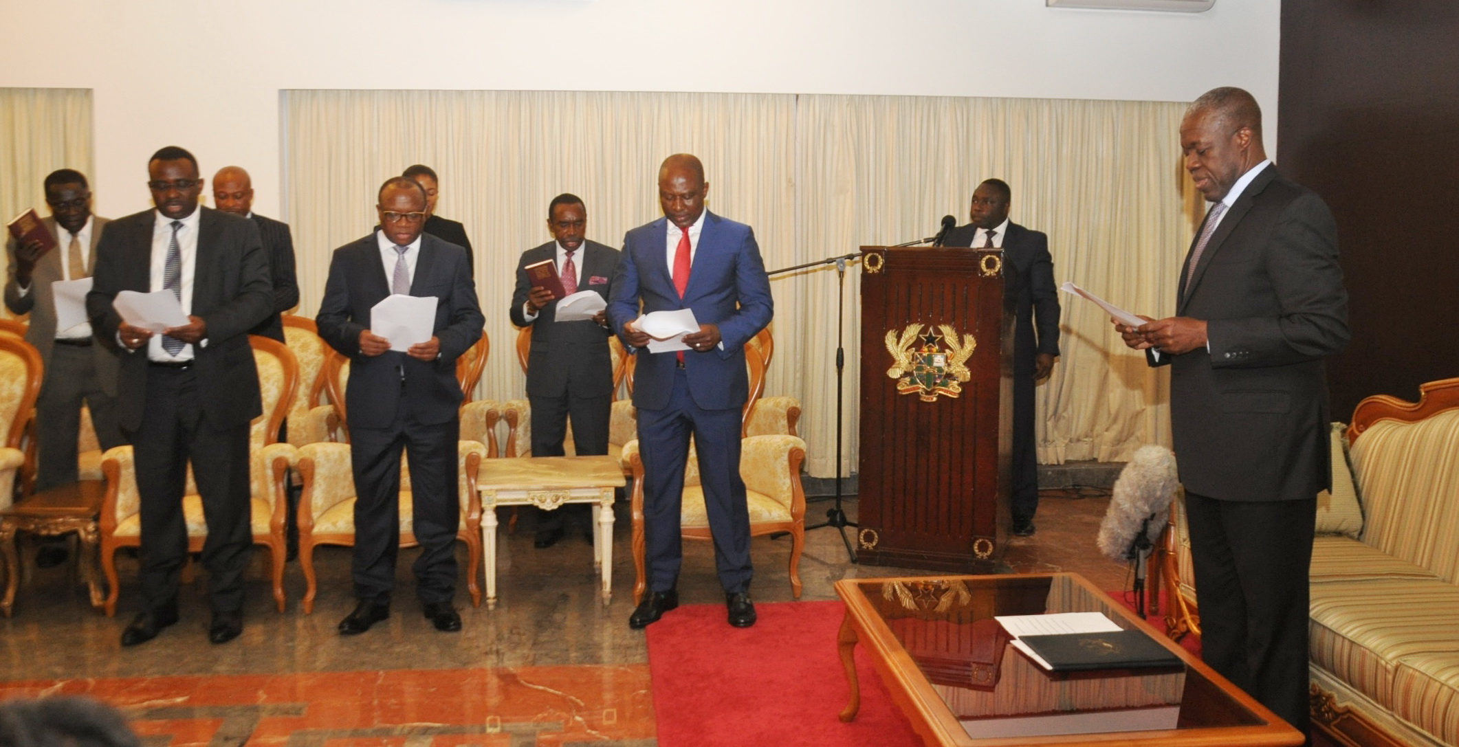 Vice-President Kwesi Amissah-Arthur swearing in the members of the Bank of Ghana Board Vice-President Kwesi Amissah-Arthur swearing in the members of the Bank of Ghana Board