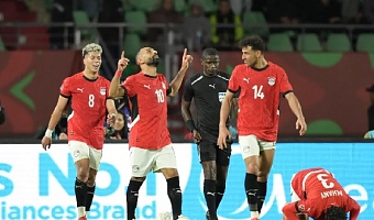Mohamed Salah (with hands raised) will lead Egypt against Côte d’Ivoire on Saturday