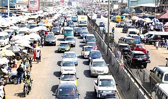 Heavy vehicular traffic in Accra