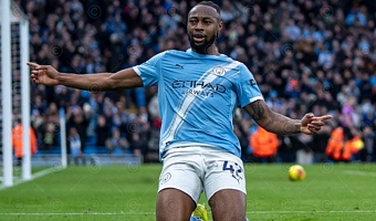 Semenyo shines as City close gap on Arsenal with Wolves victory