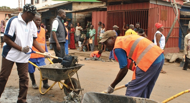 LEKMA supports sanitation workers LEKMA supports sanitation workers