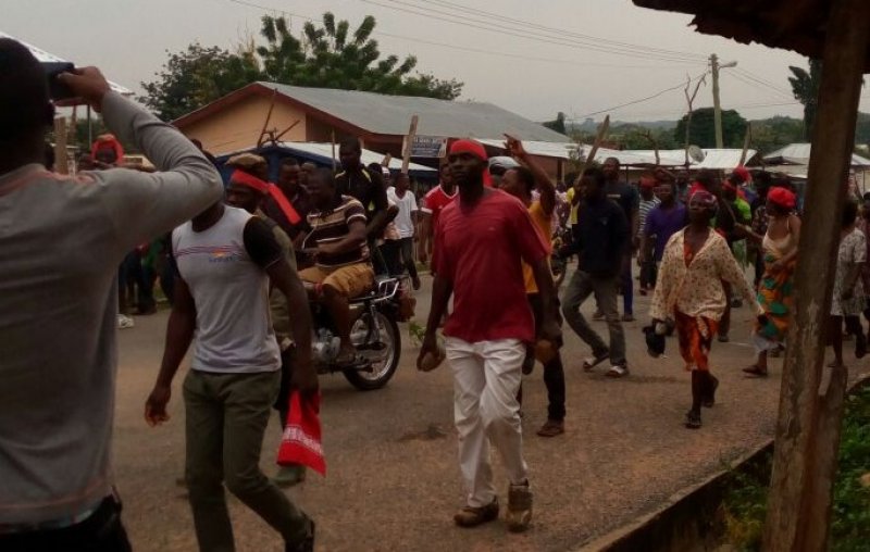 Donkorkrom residents sets police station on fire