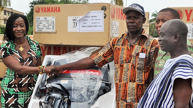 Fishermen in Keta receive outboard motors