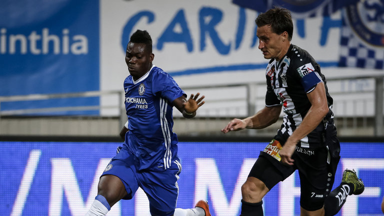 Christian Atsu featured for Chelsea in pre-season Christian Atsu featured for Chelsea in pre-season