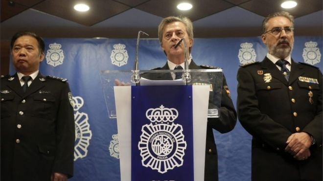 The arrests were part of a joint operation with Chinese police Spanish police arrest 200 Chinese over fraud