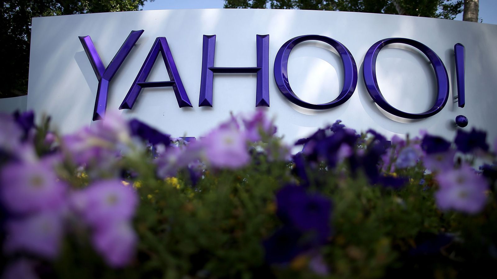 'One billion' affected by Yahoo hack