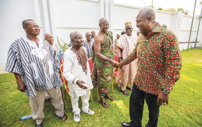 President Mahama interacting with leaders of the Cocoa, Coffee and Sheanut Farmers Association when the team called on him at his residence President Mahama interacting with leaders of the Cocoa, Coffee and Sheanut Farmers Association when the team called on him at his residence