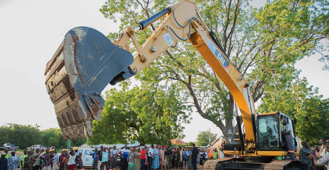 President Mahama cutting the sod for work on the upgrading of the Chuchuliga-Sandema-Wiase road ‘My focus had been infrastructural devt, job creation’