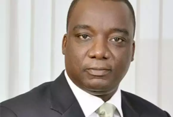 Kweku Bedu-Addo- MD Stanchart Bank Visit page View image Kweku Bedu-Addo- MD Stanchart Bank Visit page View image