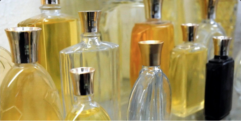 Perfume makers spend $800 million on Ads that apparently stink