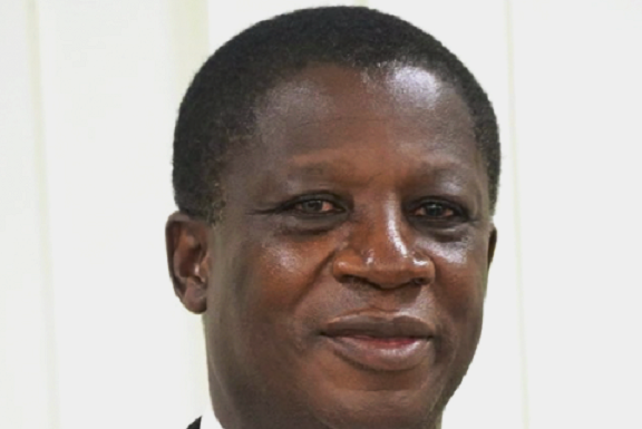 Dr Osei Barfour of EDAIF/EXIM Bank EXIM Bank trains graduate entrepreneurs : In business plan writing