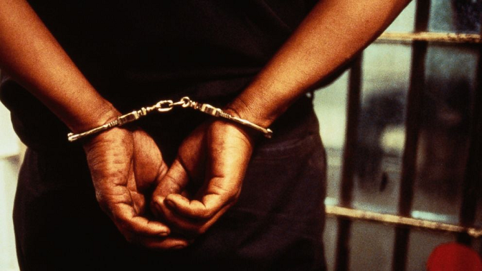 Two arrested for posing as policemen