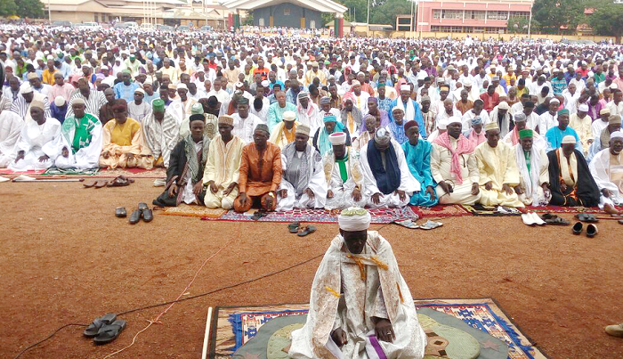 Alhaji Abubakari Salaam, the Northern Regional Chief Imam, leading the congregation in prayer at the Tamale Jubilee Park. Picture: samuel duodu Alhaji Abubakari Salaam, the Northern Regional Chief Imam, leading the congregation in prayer at the Tamale Jubilee Park. Picture: samuel duodu