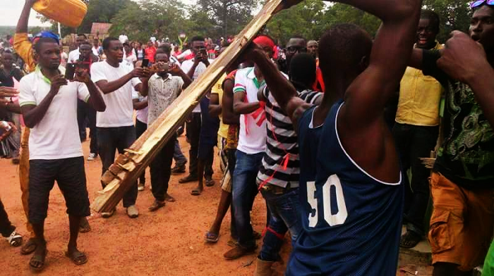 No need for anyone to engage in any form of mayhem and violence at the behest of a politician or political party No need for anyone to engage in any form of mayhem and violence at the behest of a politician or political party
