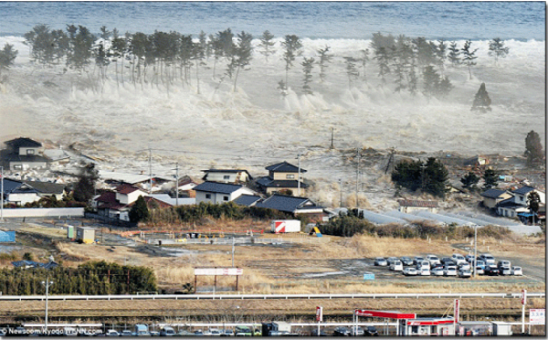 Aerial view of Ankobra Estuary: whole community floods twice a day Aerial view of Ankobra Estuary: whole community floods twice a day