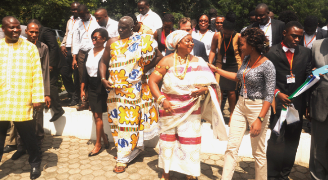 Osabarima Kwaw Entsie II (4th left), Omanhene of the Mpohor Traditional Area, Naa Koteitsoo Afrasomanso I (3rd right), Queen-mother of Koteiman, and other officials interacting after the opening session of the of 2016 Summer School on Oil, Gas and Mining Governance in Accra. Picture: GABRIEL AHIABOR ‘Mineral resources must be properly harnessed for national development’