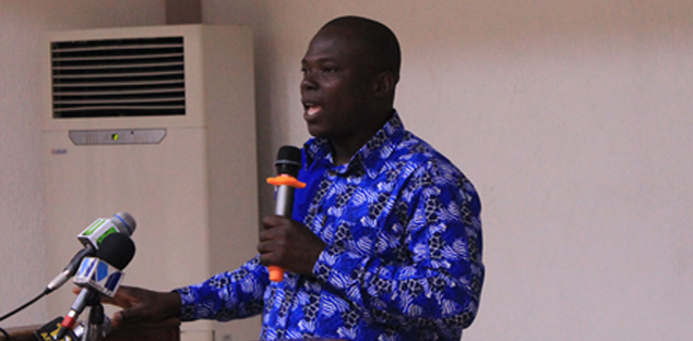 The Executive Director of the MFWA, Mr Sulemana Braimah MFWA organises forum for political commentators