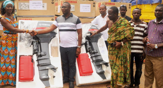 Fisheries Ministry hands over outboard motors to fishing communities in 3 districts