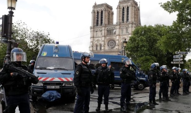 The area around the cathedral has been cordoned off