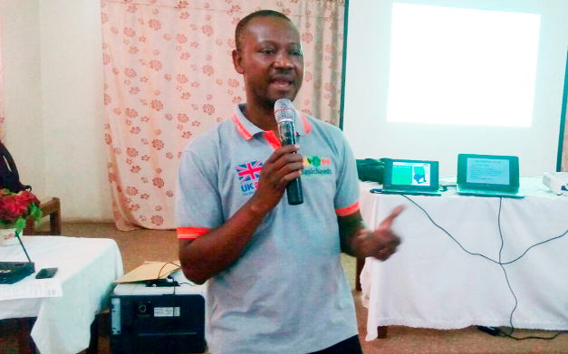 Mr Dokurugu Adam Yahya addressing the participants in the workshop