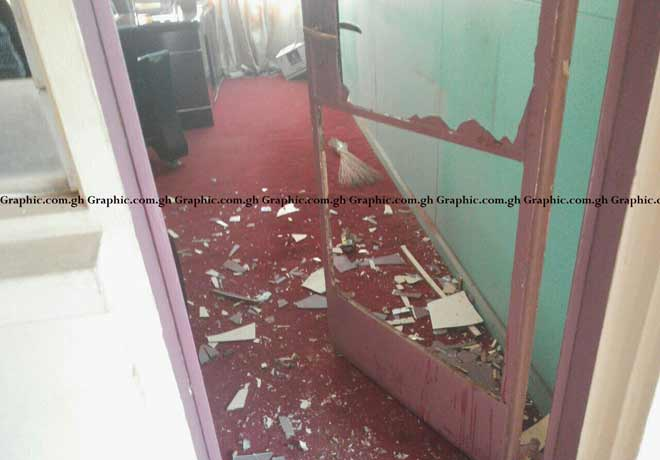 What happened in Kumasi last week with the Delta Forces, who besieged, attacked and vandalised the Ashanti Regional Administration to vent their spleen on an innocent public servant, must be roundly condemned. What happened in Kumasi last week with the Delta Forces, who besieged, attacked and vandalised the Ashanti Regional Administration to vent their spleen on an innocent public servant, must be roundly condemned.