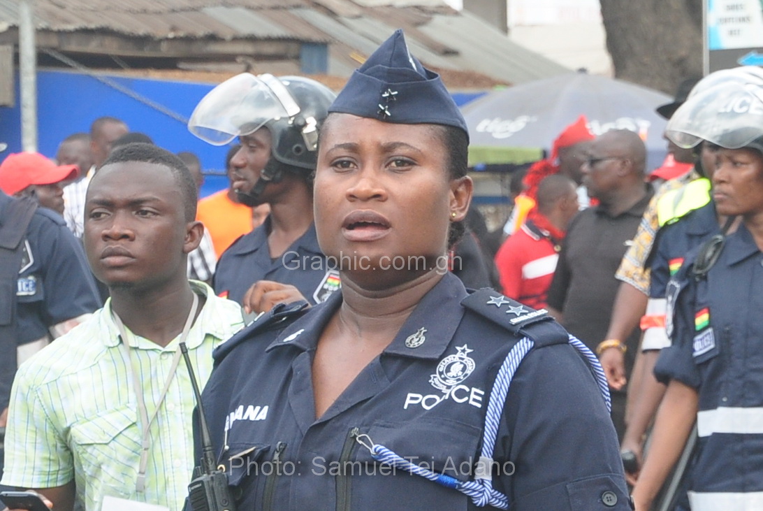 Police arrest 5 for seizing AMA tolls, assaulting collector 