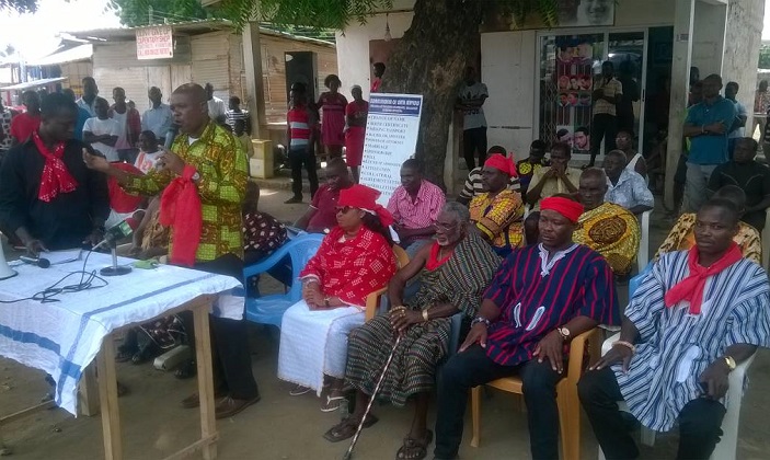 Nii Dodoo addressing the media and the residents Nii Dodoo addressing the media and the residents