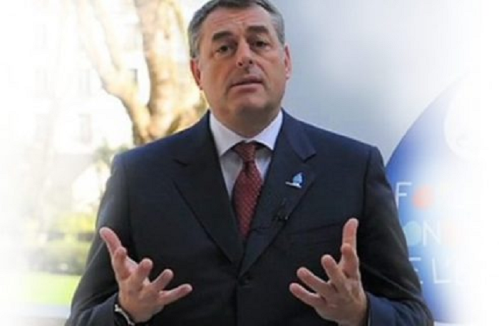 • Mr François Pujolas —French Ambassador • Mr François Pujolas —French Ambassador