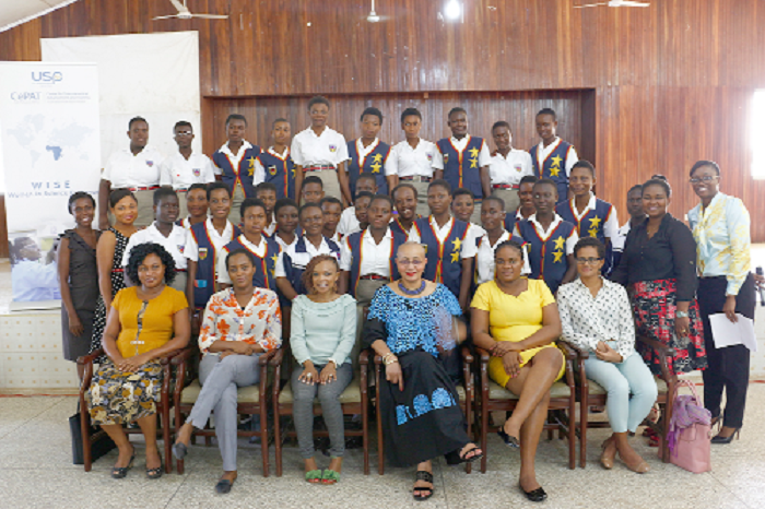 •Dr Alexandra Graham (seated 3rd right) with some of the participants