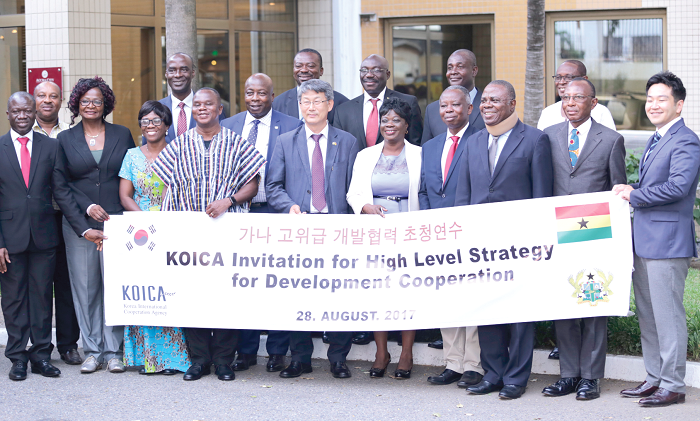 H.E. Sungsoo Kim (5th left), Korean Ambassador to Ghana and Mr Kizito Dorzie Ballans (4th left), Chief Director of the Office of the President in a group photograph with the chief directors H.E. Sungsoo Kim (5th left), Korean Ambassador to Ghana and Mr Kizito Dorzie Ballans (4th left), Chief Director of the Office of the President in a group photograph with the chief directors