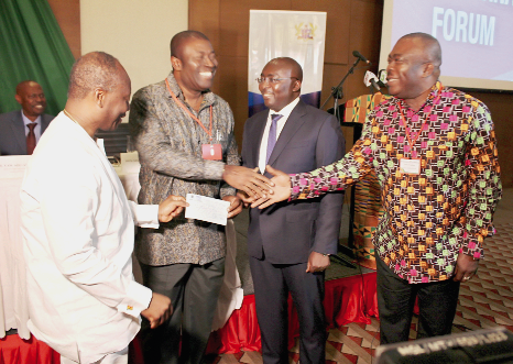 Nana Akomea (2nd left) presenting a cheque to Mr Ken Ofori-Atta (left), the Finance Minister, in the presence of Vice-President Mahamudu Bawumia. On the right is Mr Stephen Asamoah-Boateng, the Executive Chairman of the State Enterprises Commission Nana Akomea (2nd left) presenting a cheque to Mr Ken Ofori-Atta (left), the Finance Minister, in the presence of Vice-President Mahamudu Bawumia. On the right is Mr Stephen Asamoah-Boateng, the Executive Chairman of the State Enterprises Commission