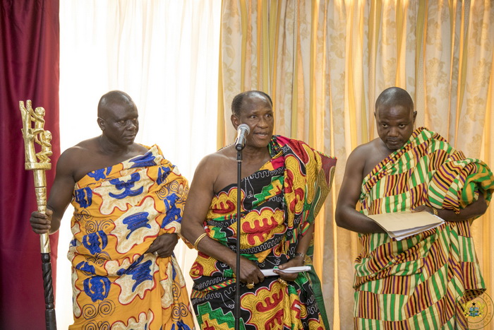 Omanhene of Yamfo Traditional Area, Nana Ansah Adu Baah, addressing the President
