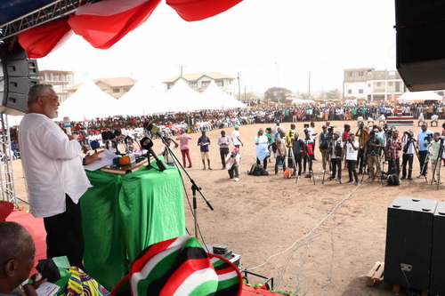 Former President Jerry John Rawlings, founder of the National Democratic Congress and leader of the 31st December Revolution, addressing the durbar