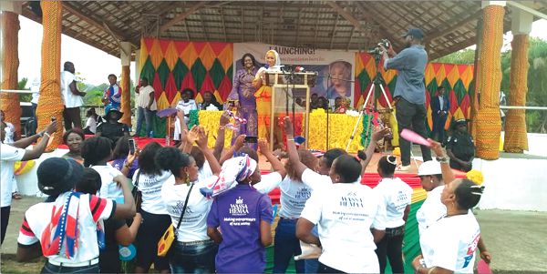 Mrs Samira Bawumia launching the scheme. On her right is Mrs Barbara Oteng-Gyasi