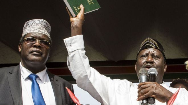 Miguna Miguna (L) played a key role in the "inauguration" of Raila Odinga (R) Miguna Miguna (L) played a key role in the "inauguration" of Raila Odinga (R)