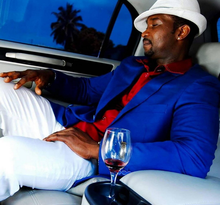 Arisco Lee Arisco Lee