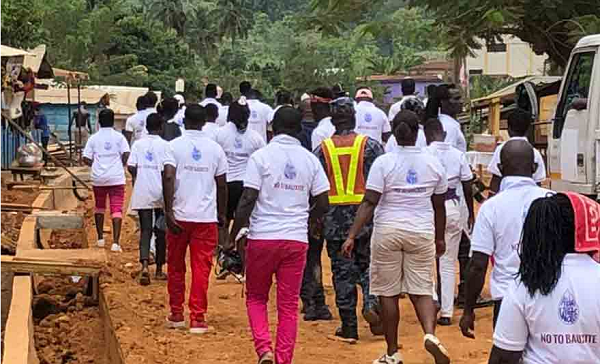 Residents of Atiwa at the start of their walk to the Flagstaff House Residents of Atiwa at the start of their walk to the Flagstaff House