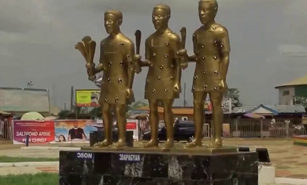 A statue of the three warlords who led Fantes from Techiman to their present location at Mankessim A statue of the three warlords who led Fantes from Techiman to their present location at Mankessim