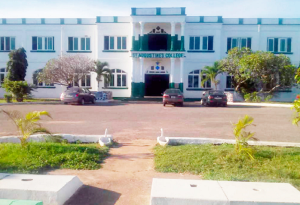 The administration block of the school The administration block of the school