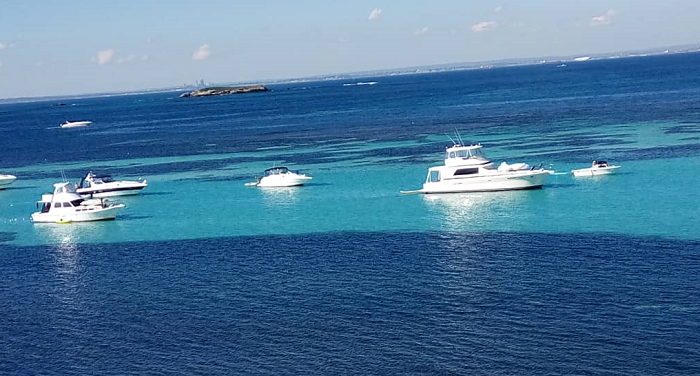 The Indian ocean on Rottnest Island The Indian ocean on Rottnest Island