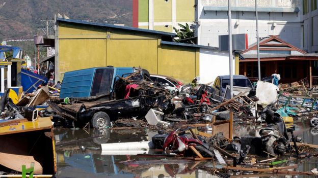 Indonesia earthquake: 832 deaths so far