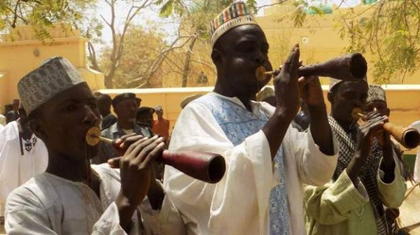 Wedding musicians have not been called to Kera for a while Wedding musicians have not been called to Kera for a while