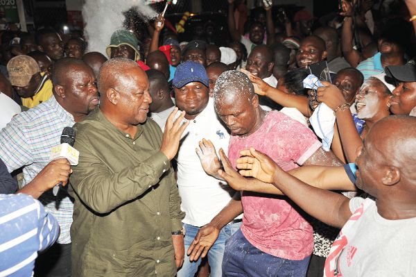 Former President John Mahama responding to cheers from some NDC supporters. Picture: EBOW HANSON Former President John Mahama responding to cheers from some NDC supporters. Picture: EBOW HANSON