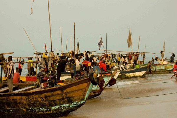 Tema canoe operators urge GPHA to rescind decision