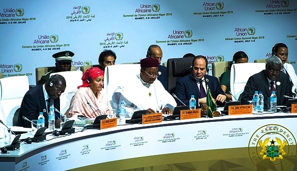 President Mahamadou Issoufou speaking at the summit