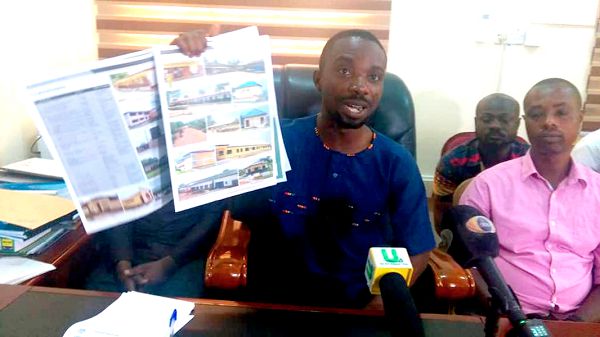Mr Dennis Aboagye, Akuapem North MCE performing the official launch of the newspaper Mr Dennis Aboagye, Akuapem North MCE performing the official launch of the newspaper