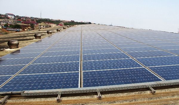 The solar panels that produce the 400.4 kilowatts per hour 